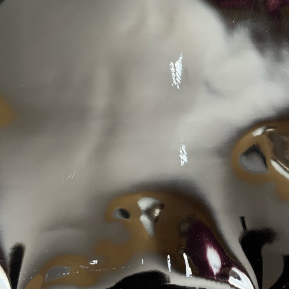 New Macys Large Black Patent Tote Bag - Picture 10 of 11